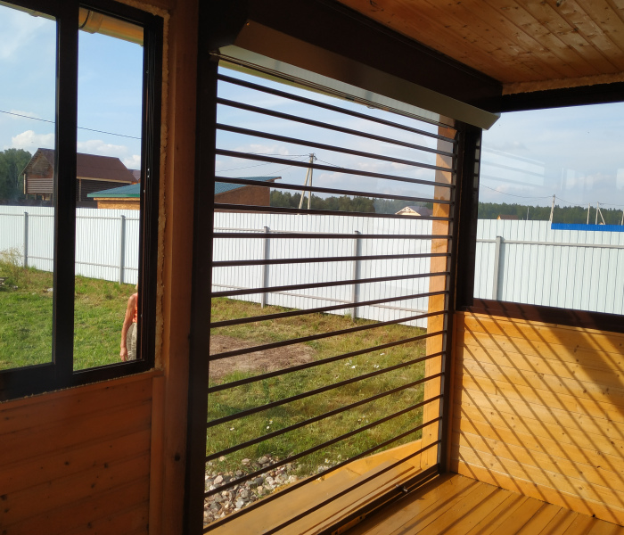 Прозрачные